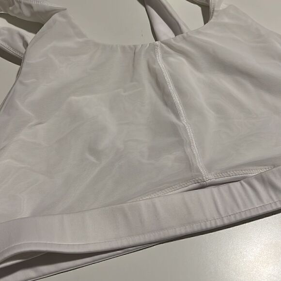 Victoria Sport White Athleisure Sports Bra Size L - Picture 10 of 10